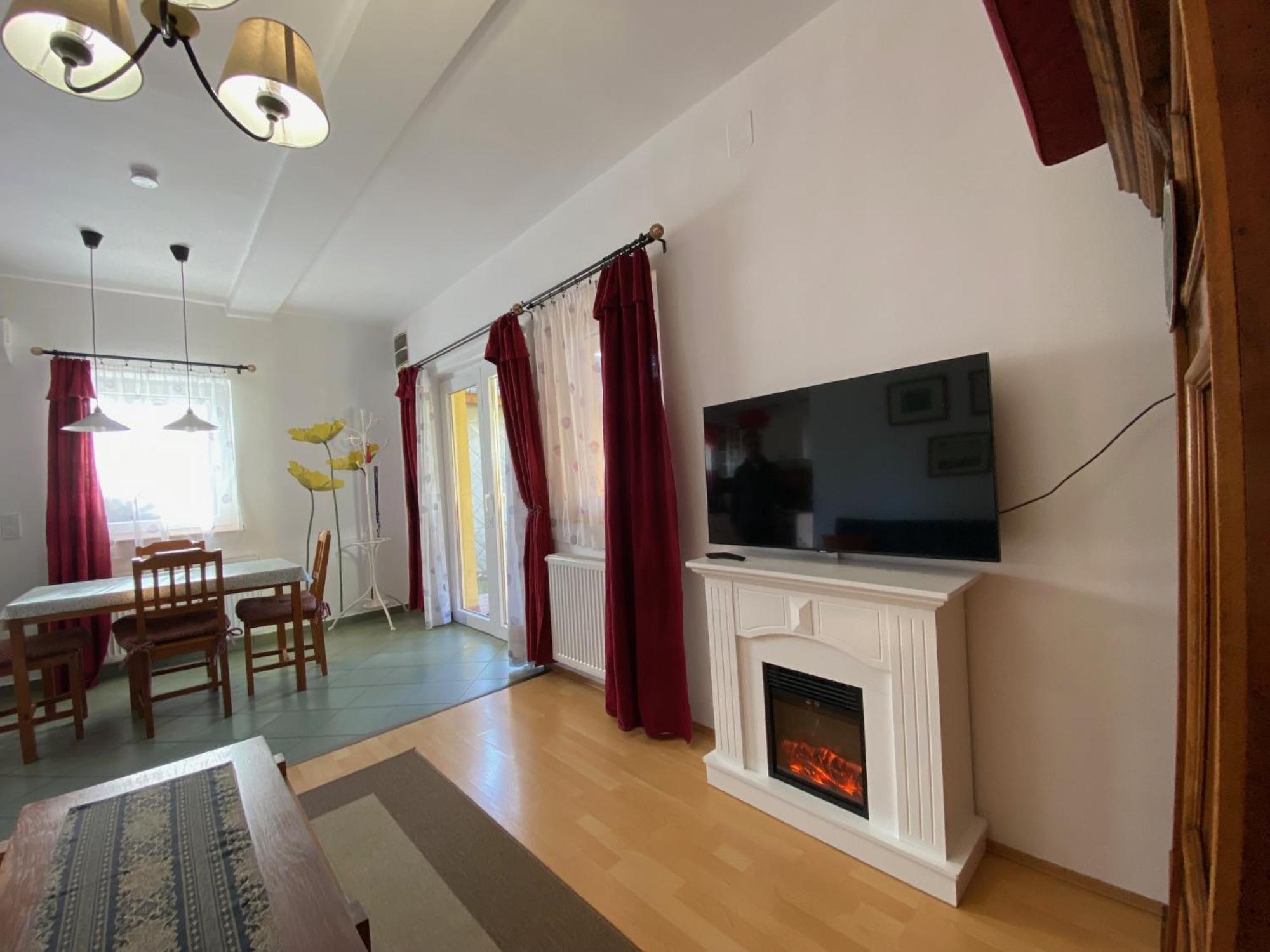 Villa Elisa Vonyarcvashegy Εξωτερικό φωτογραφία